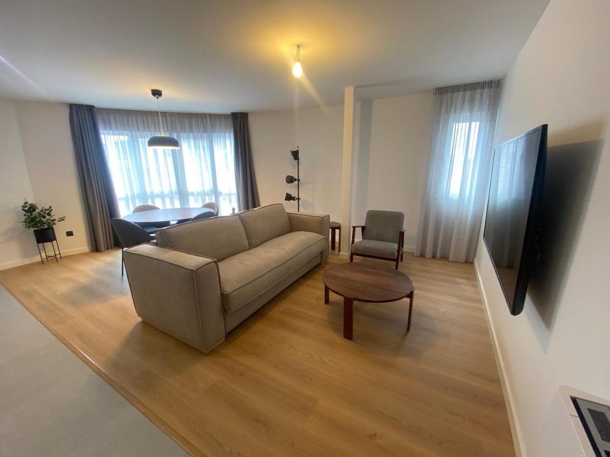 Bierzo Habita Apartments Понферрада Екстер'єр фото
