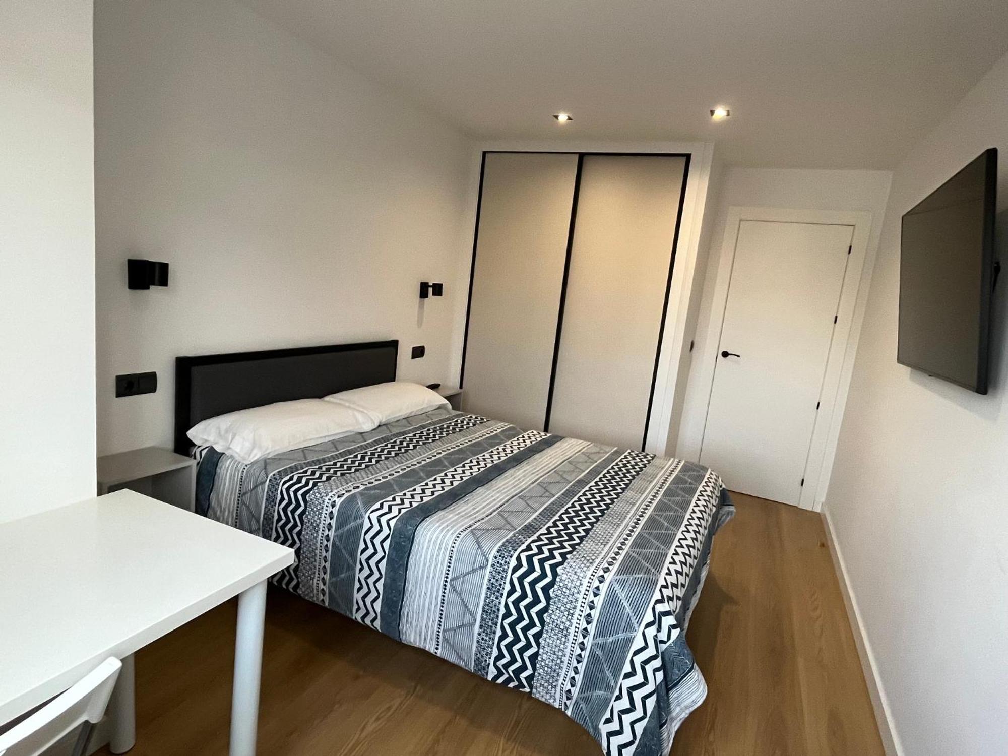 Bierzo Habita Apartments Понферрада Екстер'єр фото